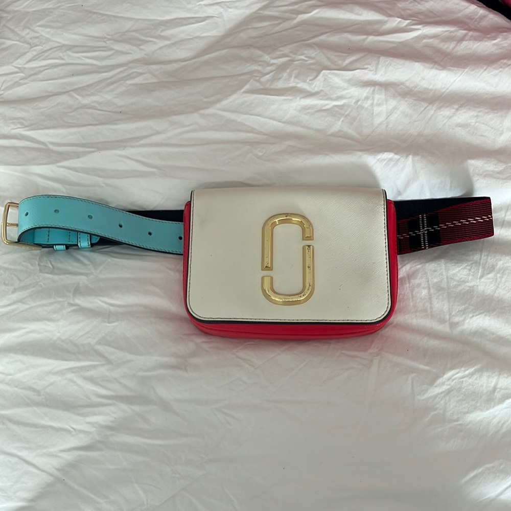 Marc Jacob’s Snapshot Belt bag